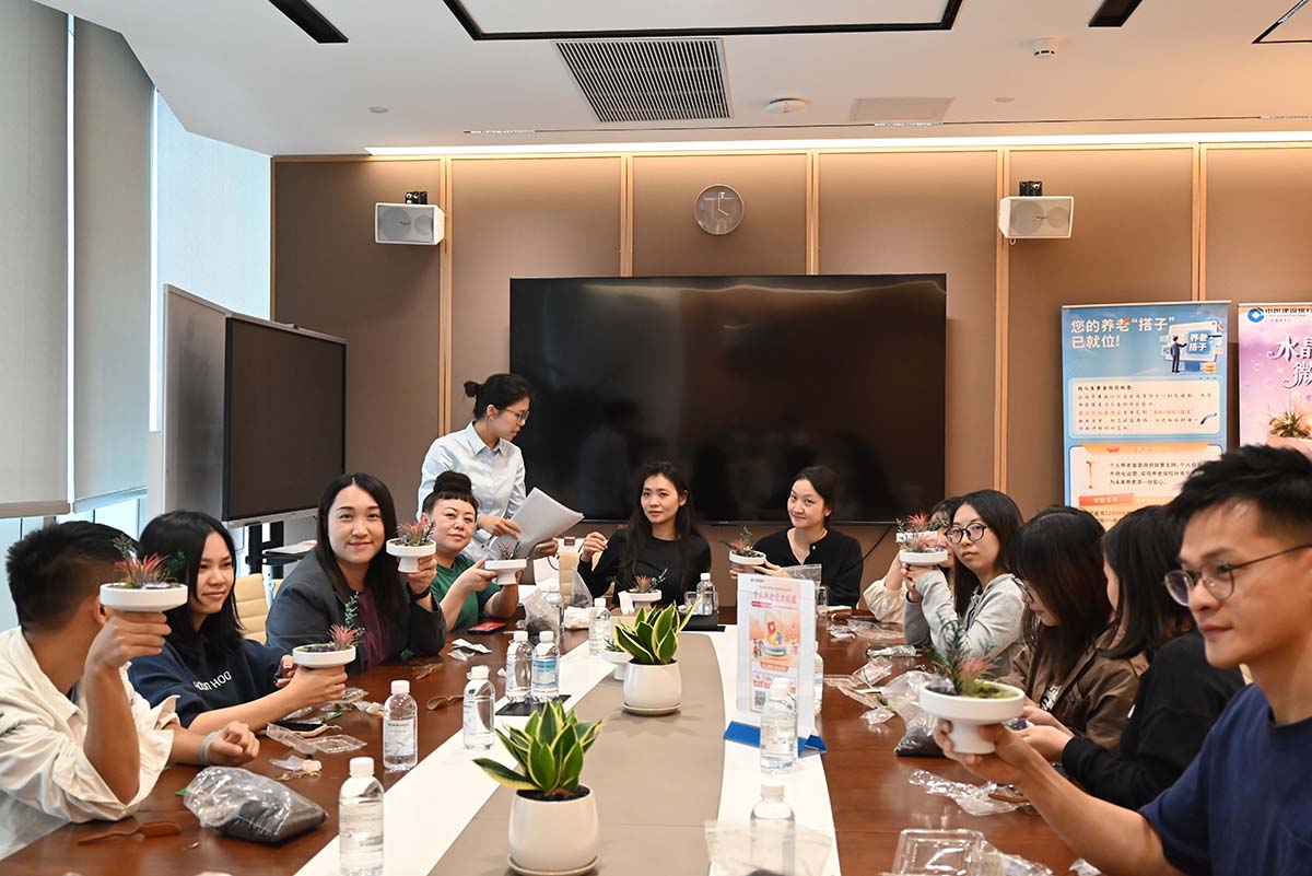 活动回首 | 万利官网集团组织开展“康健护航”、、“艺术疗愈”主题活动！！